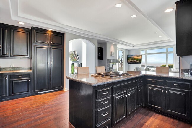 Building Photo - 3000 Sequit Dr