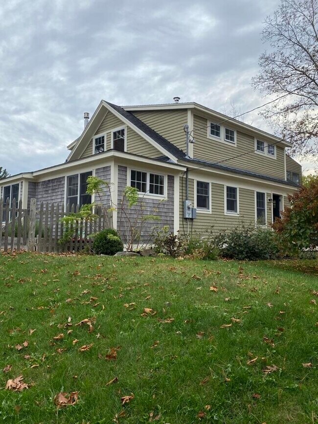 Building Photo - 64 Chauncey Creek Rd
