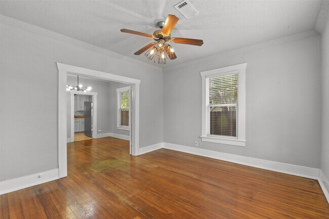 Building Photo - 3912 Bering St