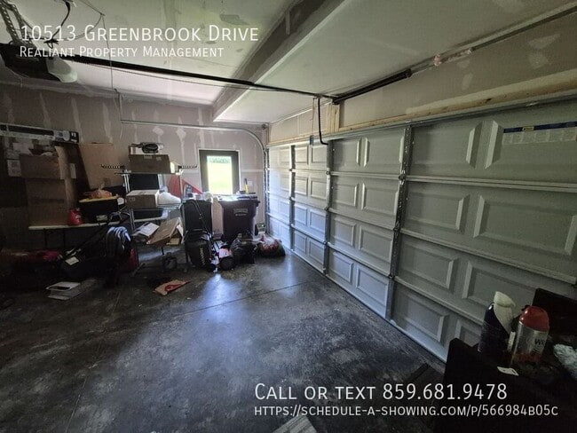 Building Photo - 10513 Greenbrook Dr