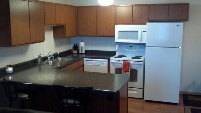 Kitchen - Skyview Apartments