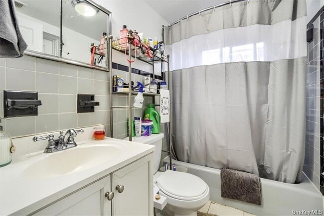 Building Photo - 78 Burd St