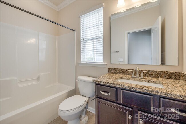 Building Photo - 327 Hawks Creek Pkwy