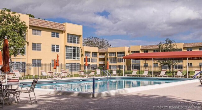 Building Photo - 6070 NW 64th Ave