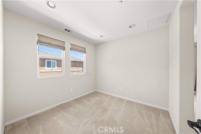 Building Photo - 352 Golden Bear Ln