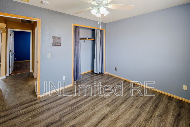 Building Photo - 2068 Palo Verde Blvd S