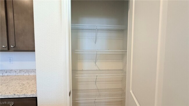 Building Photo - 12468 Kings Crk Pl