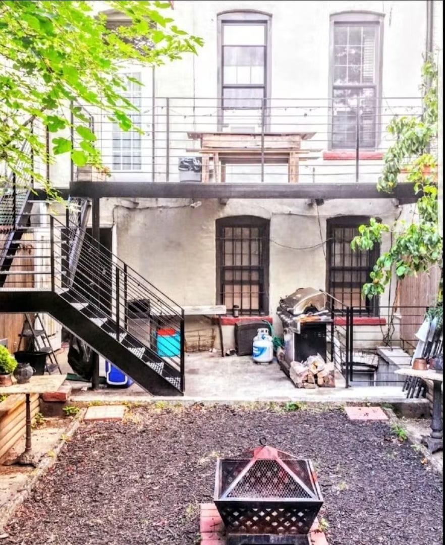 Building Photo - 763 Jefferson Ave