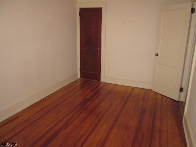 Building Photo - 45 Niles Ave