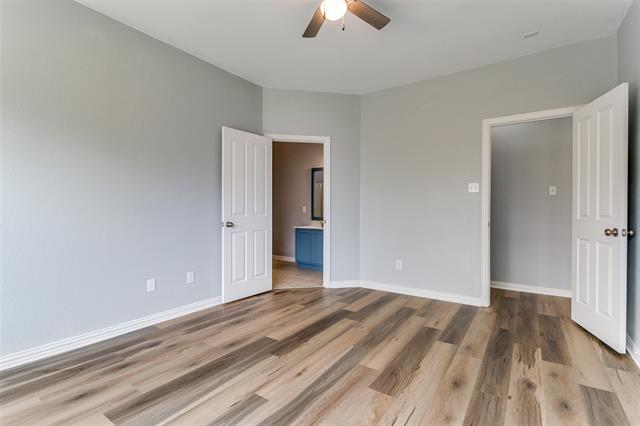 Building Photo - 815 Creekside Dr