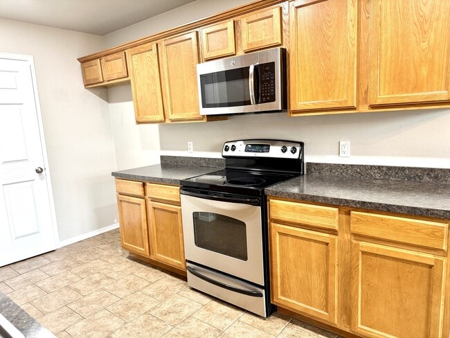 Building Photo - 4613 Mill Creek Dr