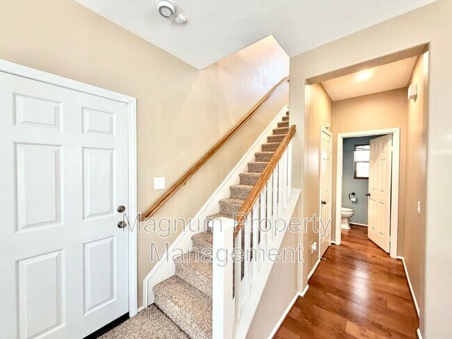 Building Photo - 33517 Cedar Creek Ln