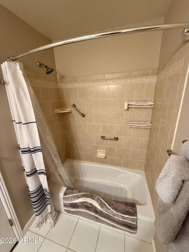 Building Photo - 4313 N 28th St