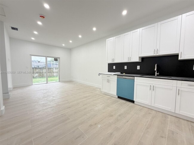 Building Photo - 1864 NW 91st St