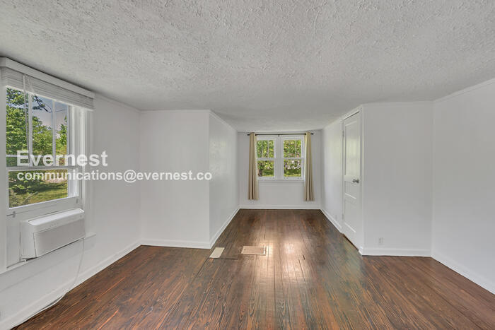 Building Photo - 142 Gordon Terrace