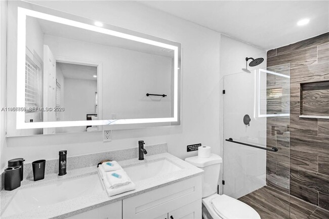 Building Photo - 6661 Freedom St