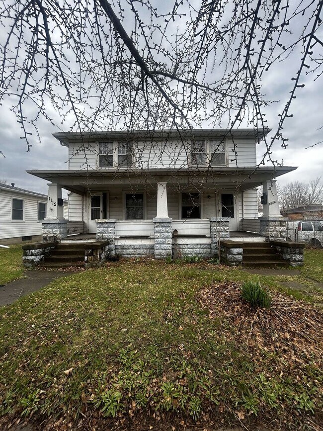 Building Photo - Washington Street Duplex