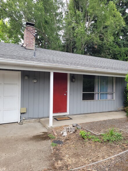 Building Photo - 5955 SW 179th Ave