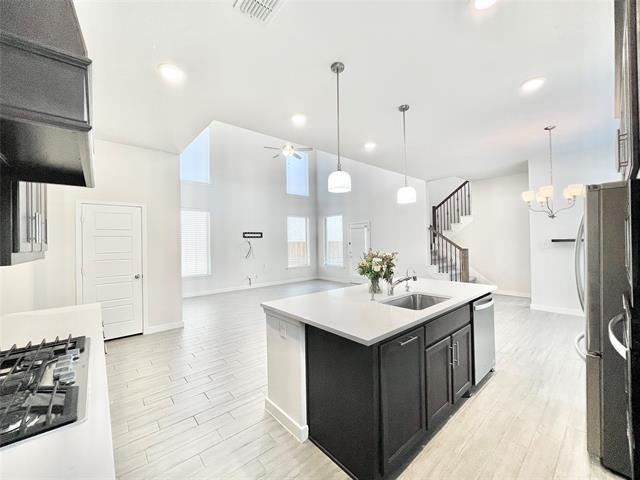 Building Photo - 991 Sprangletop St