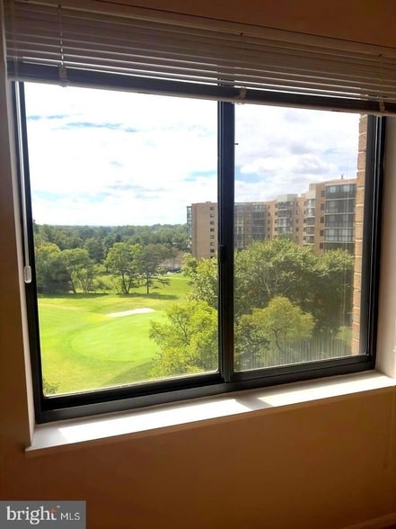 Building Photo - 3310 N Leisure World Blvd