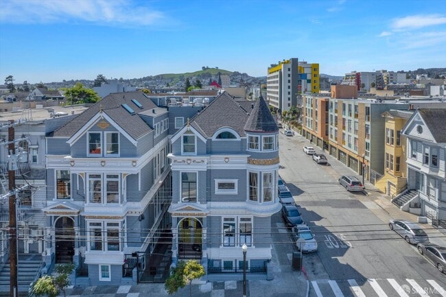 Building Photo - 3443 20th St