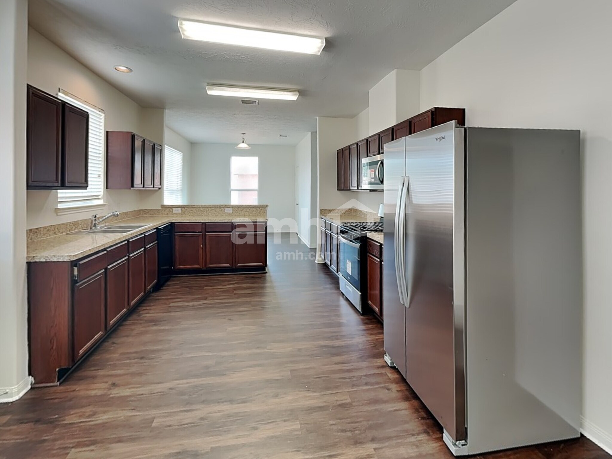 Building Photo - 3903 Hawthorne Glen Ct