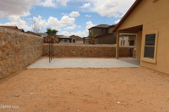 Building Photo - 3278 Azteca Trail