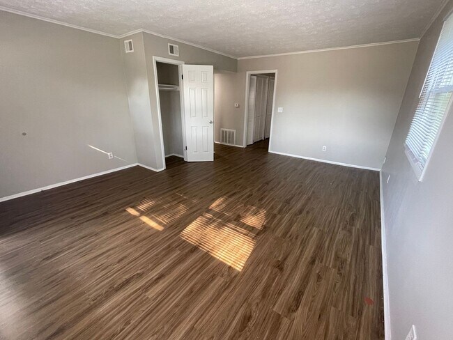 Building Photo - 50-52 Morehouse-NOREMAC