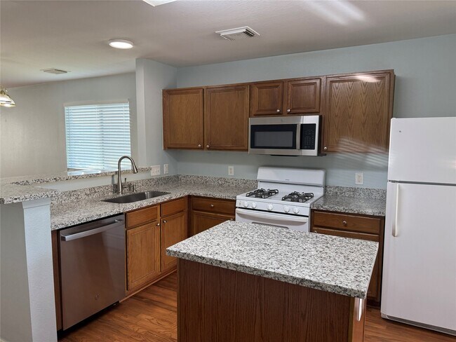 Building Photo - 20642 Patriot Park Ln
