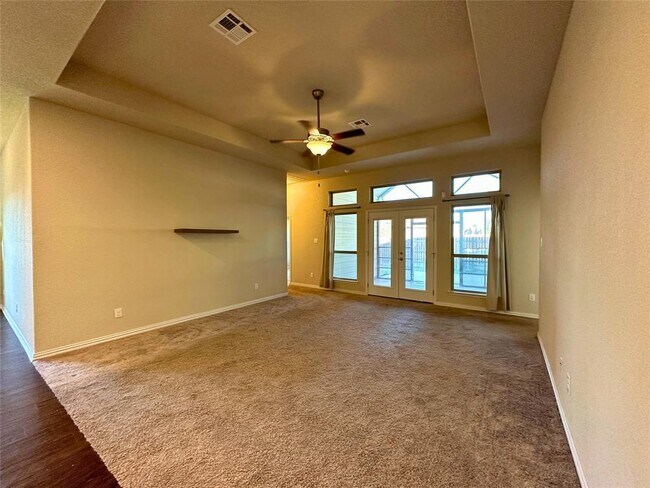 Building Photo - 3117 Hidalgo Loop