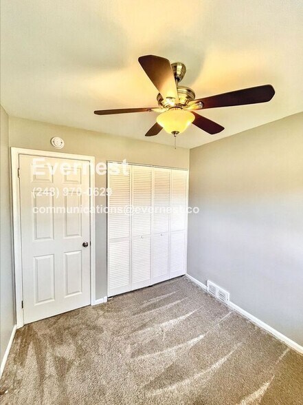 Building Photo - 20550 Blackstone Ct