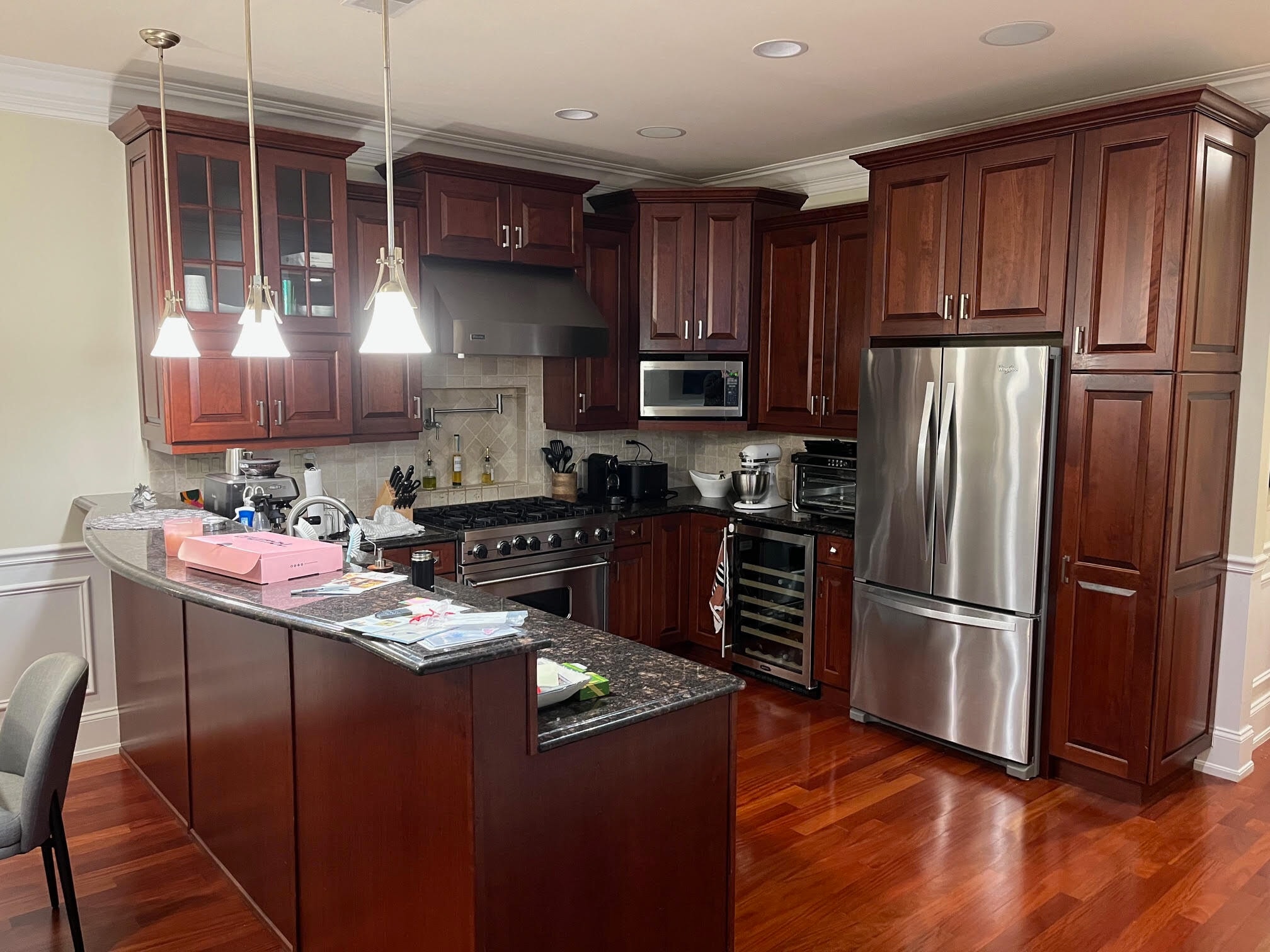 Building Photo - 1442 W Fullerton Ave