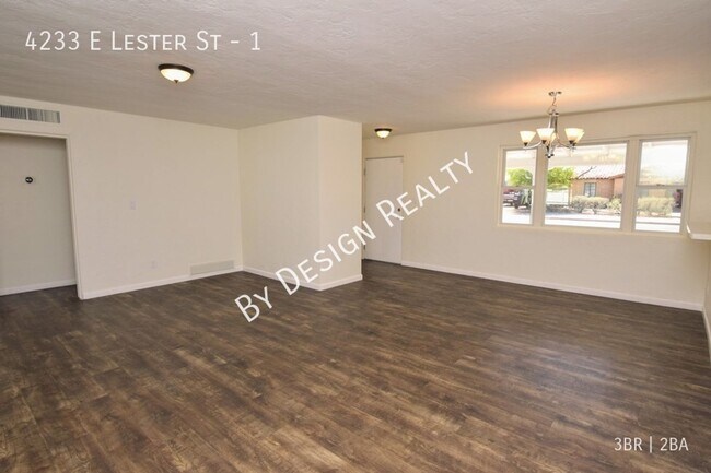 Building Photo - Modern and Spacious 3 Bed 2 Bath with Desi...