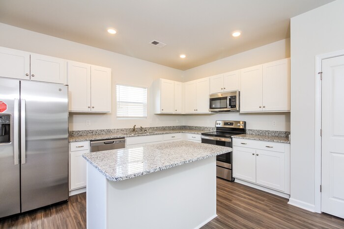 Building Photo - 7559 Tender Heart Cir