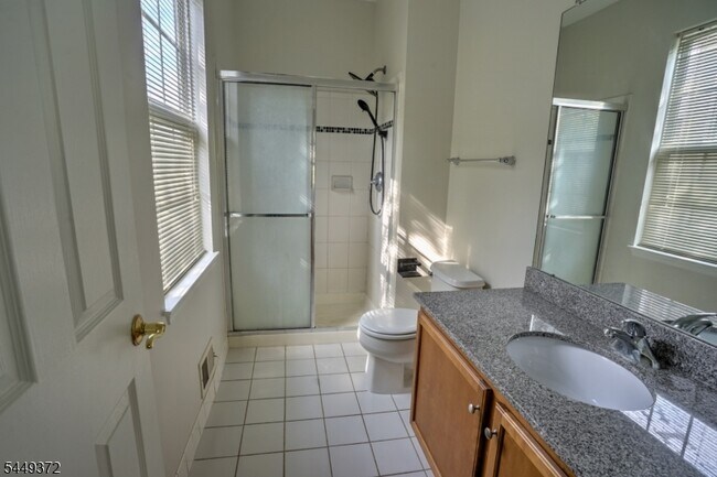 Building Photo - 117 Conover Terrace