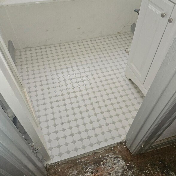 Building Photo - 335 S Rampart Blvd