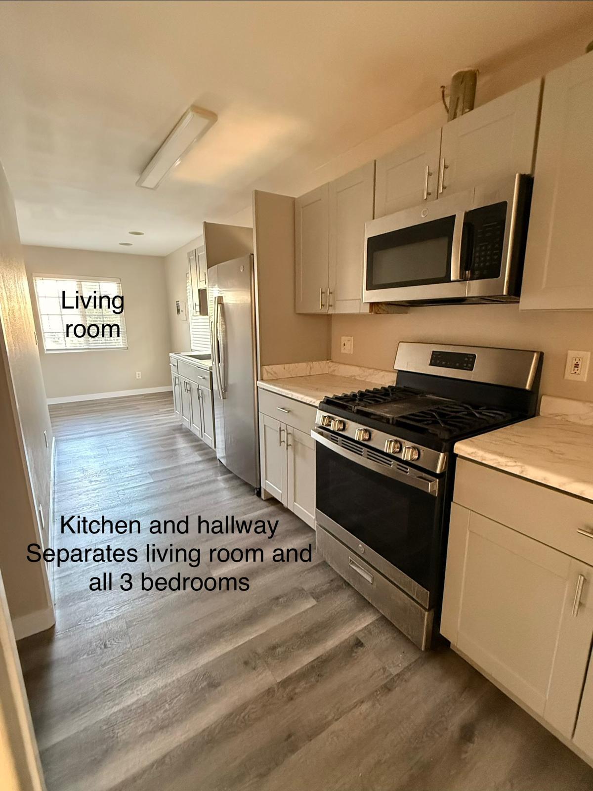 Building Photo - 118 Cedar Ave