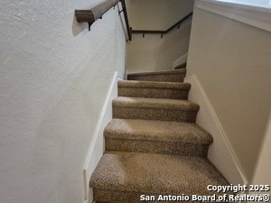 Building Photo - 7315 Colina Way
