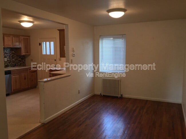 Building Photo - 219 Edison Ave