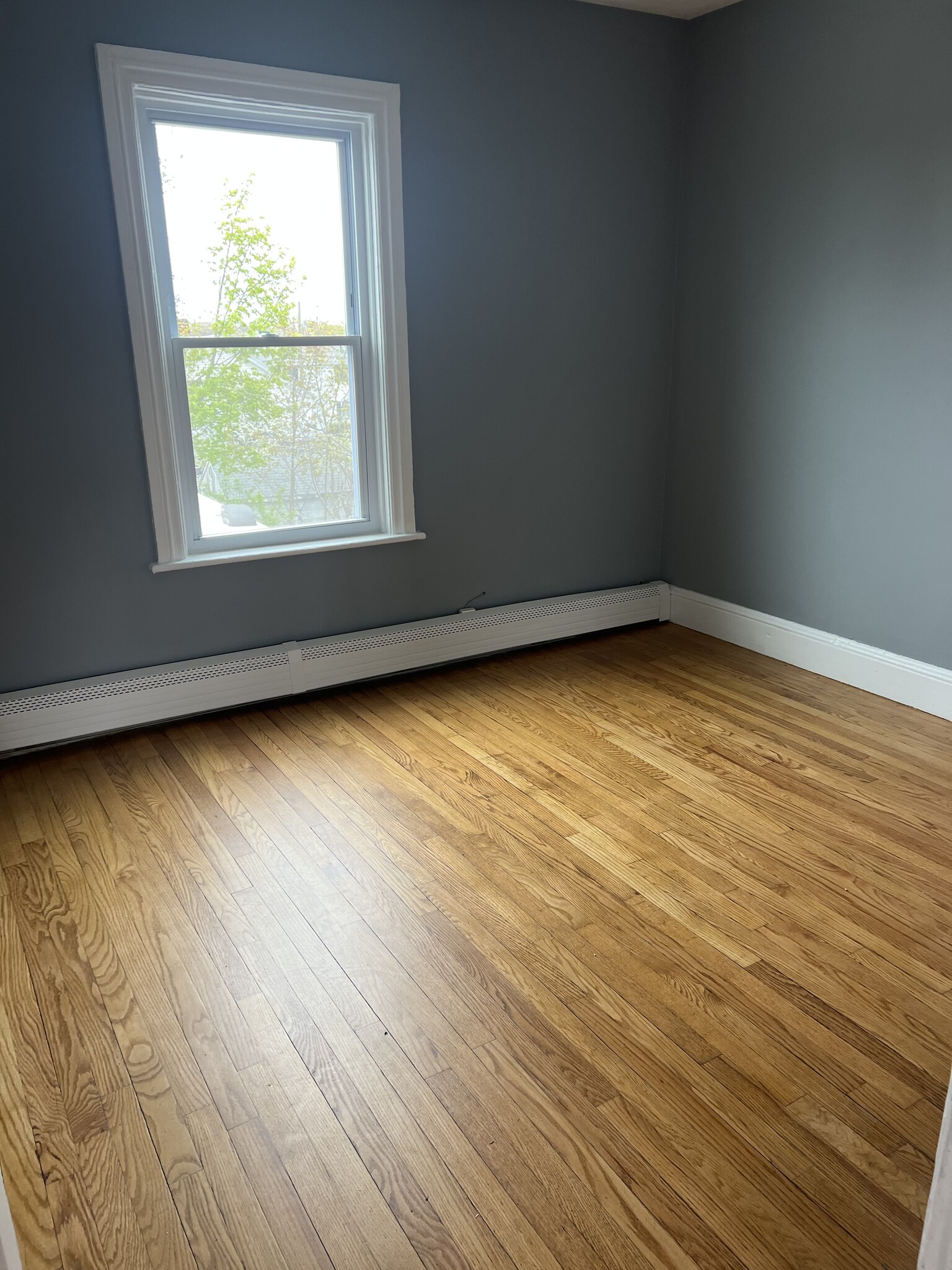 Bedroom - 390 East Ave