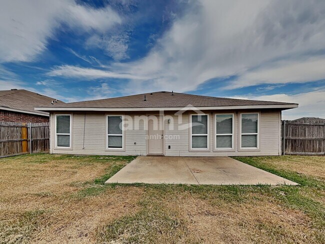 Building Photo - 1256 Rosedale Springs Ln