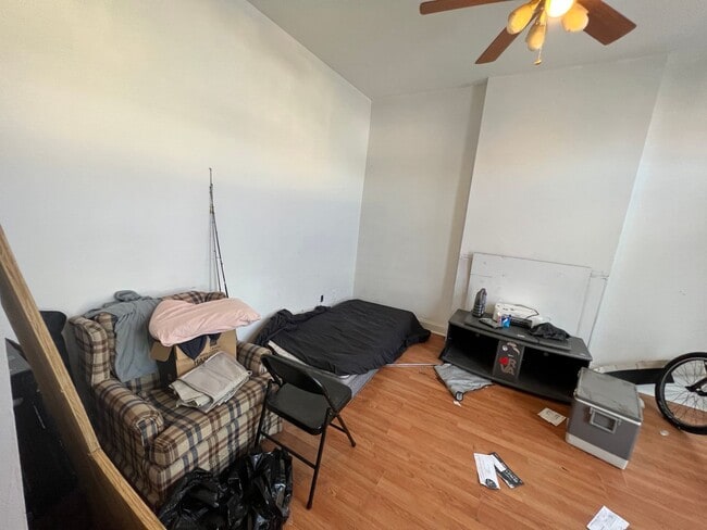 Building Photo - Very Spacious 4bdrm/2bth House on W CARY STREET in the Heart of VCU!!!