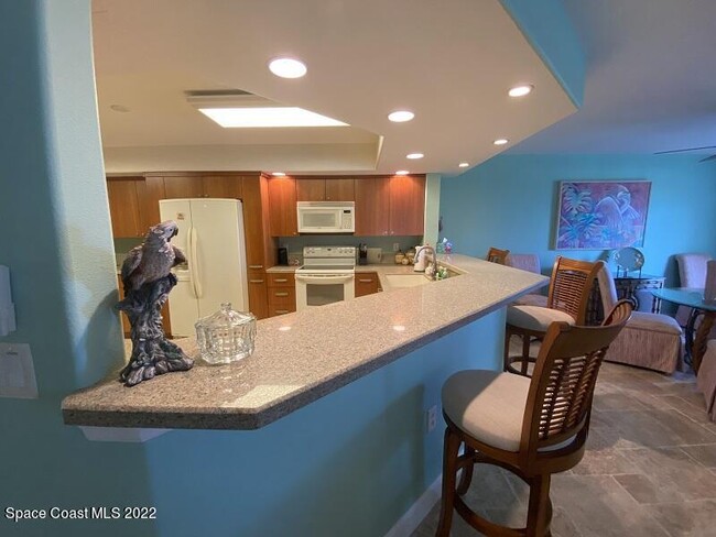 Building Photo - 732 Bayside Dr