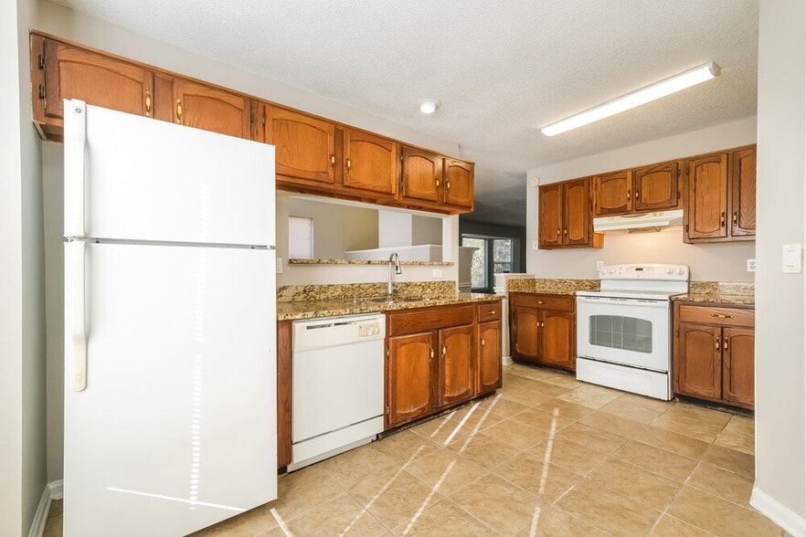 Building Photo - 2380 Georgia Ln