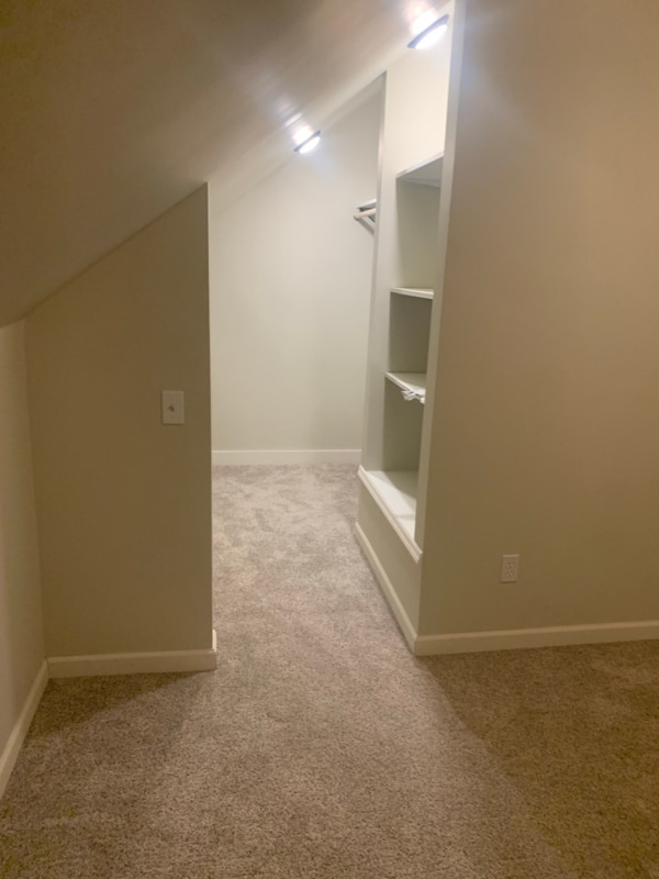 Building Photo - 205 Stull Ct