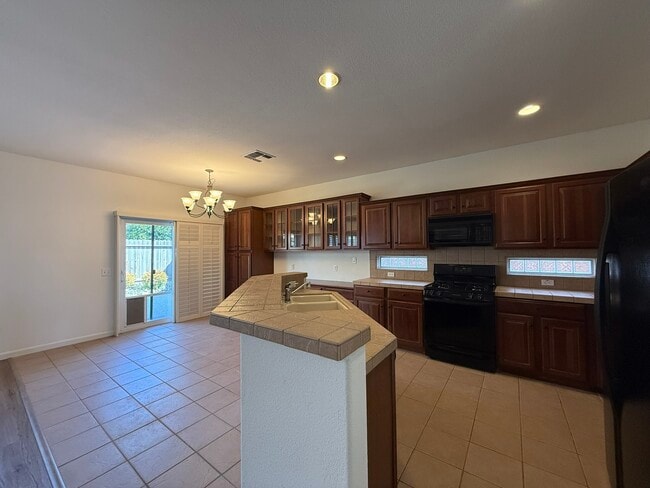 Building Photo - 9397 Boulder River Way