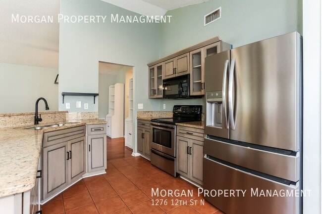 Building Photo - 1276 12th St N