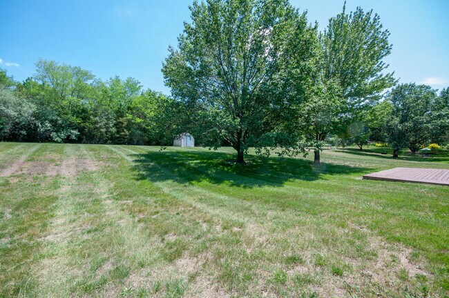 Building Photo - 5561 Waterfront Dr N