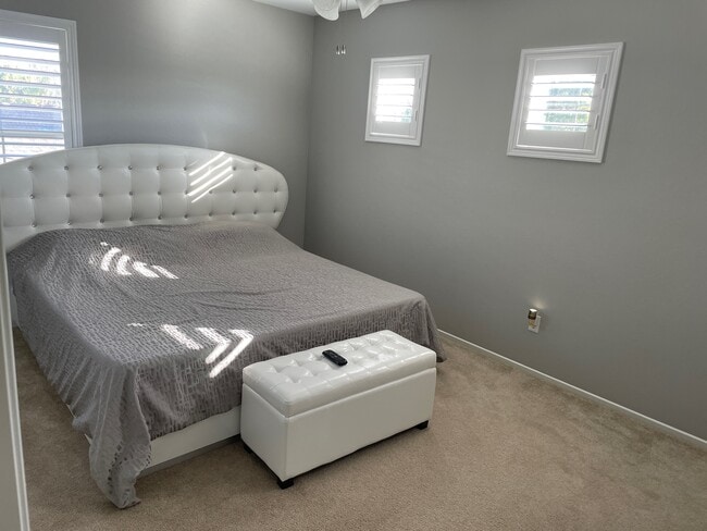 Building Photo - 10950 Mayberry St