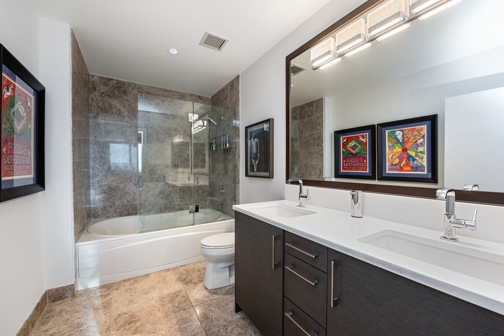 Building Photo - 1201 S Prairie Ave